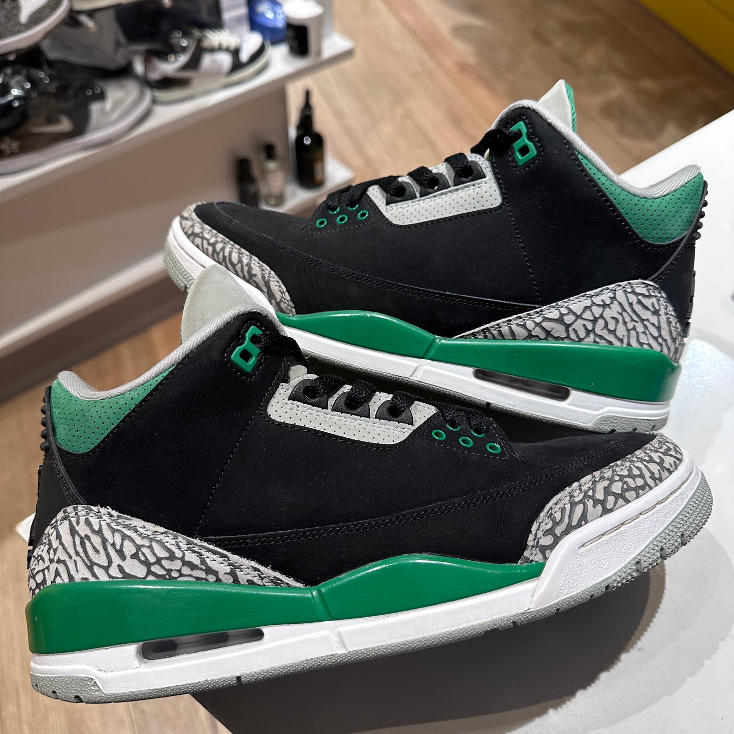 Jordan 3 Retro Pine Green Pre-owned US 9