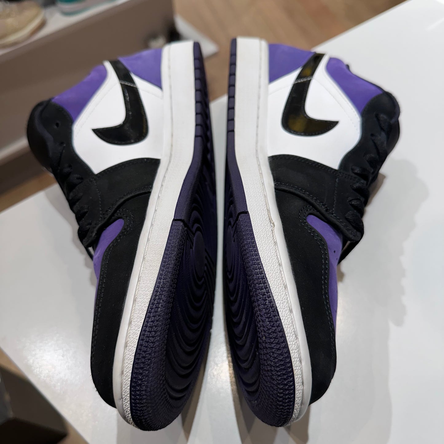 Jordan 1 Low Court Purple Pre-owned 11.5