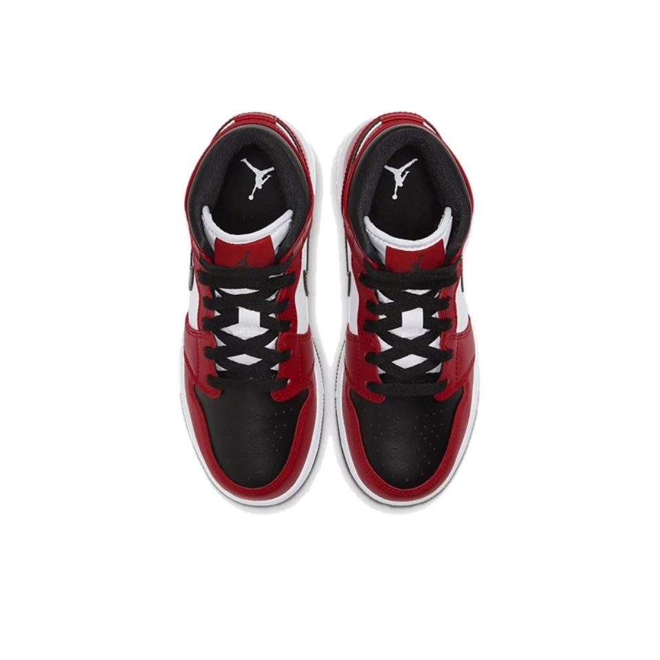 Jordan 1 Mid Chicago Black Toe
(GS)