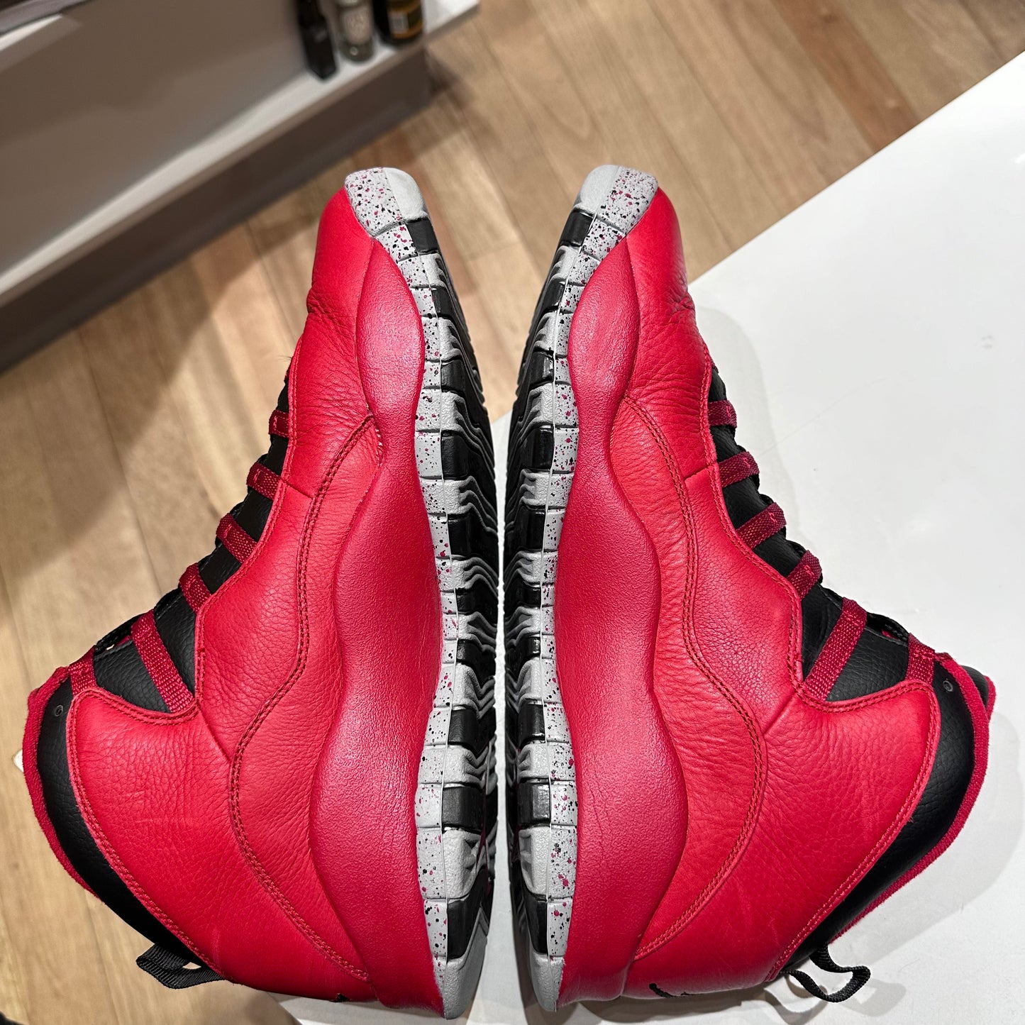 Jordan 10 Retro Bulls Over Broadway Pre-owned US 12