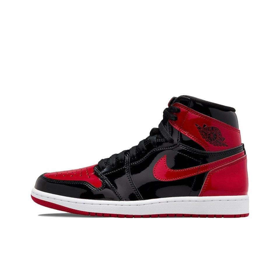 Jordan 1 Retro High OG Patent Bred Pre-owned US 9