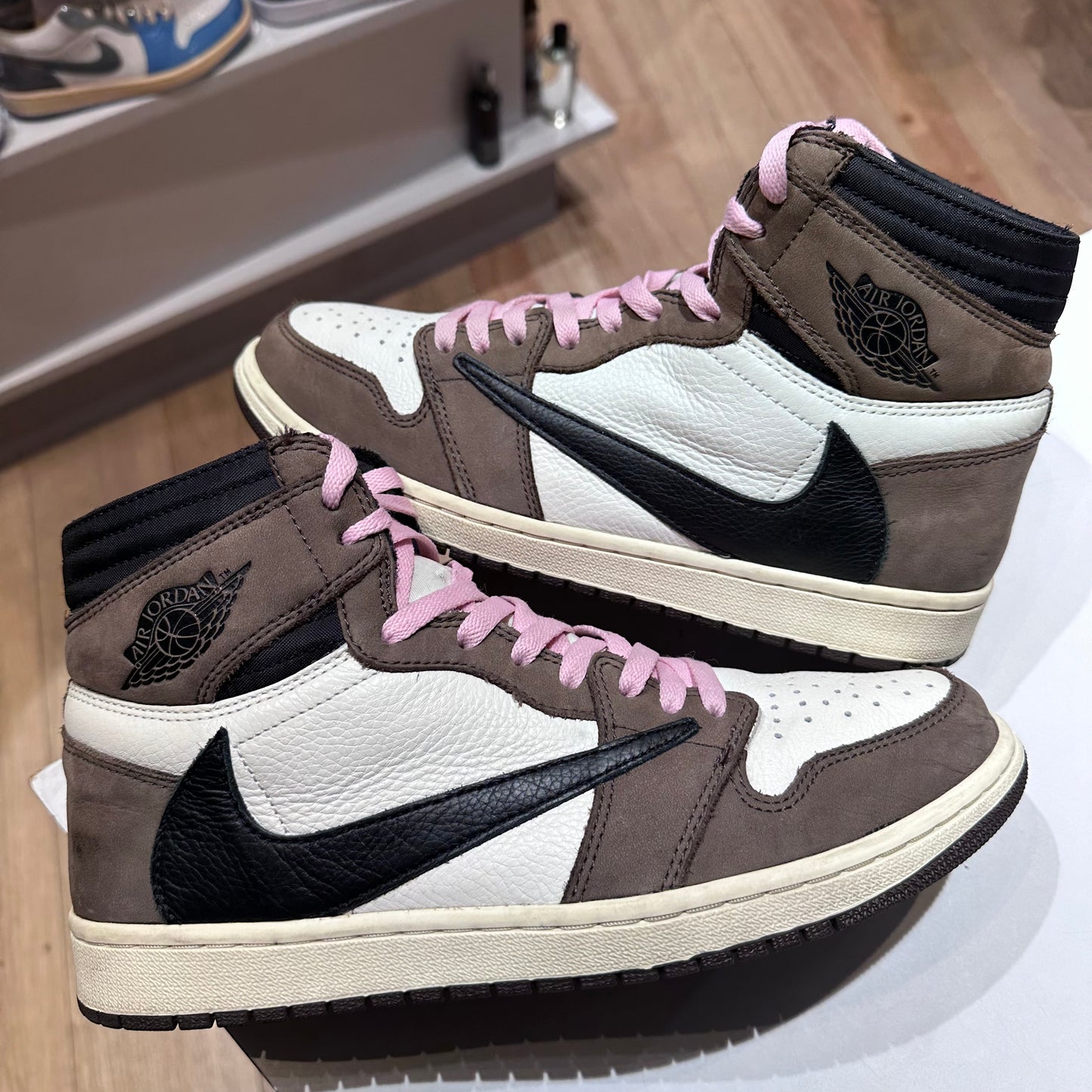 Jordan 1 Retro High OG SP Travis Scott Mocha Pre-owned US 10.5