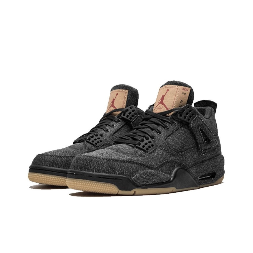 Jordan 4 Retro Levi's Black (Levi's Tag)