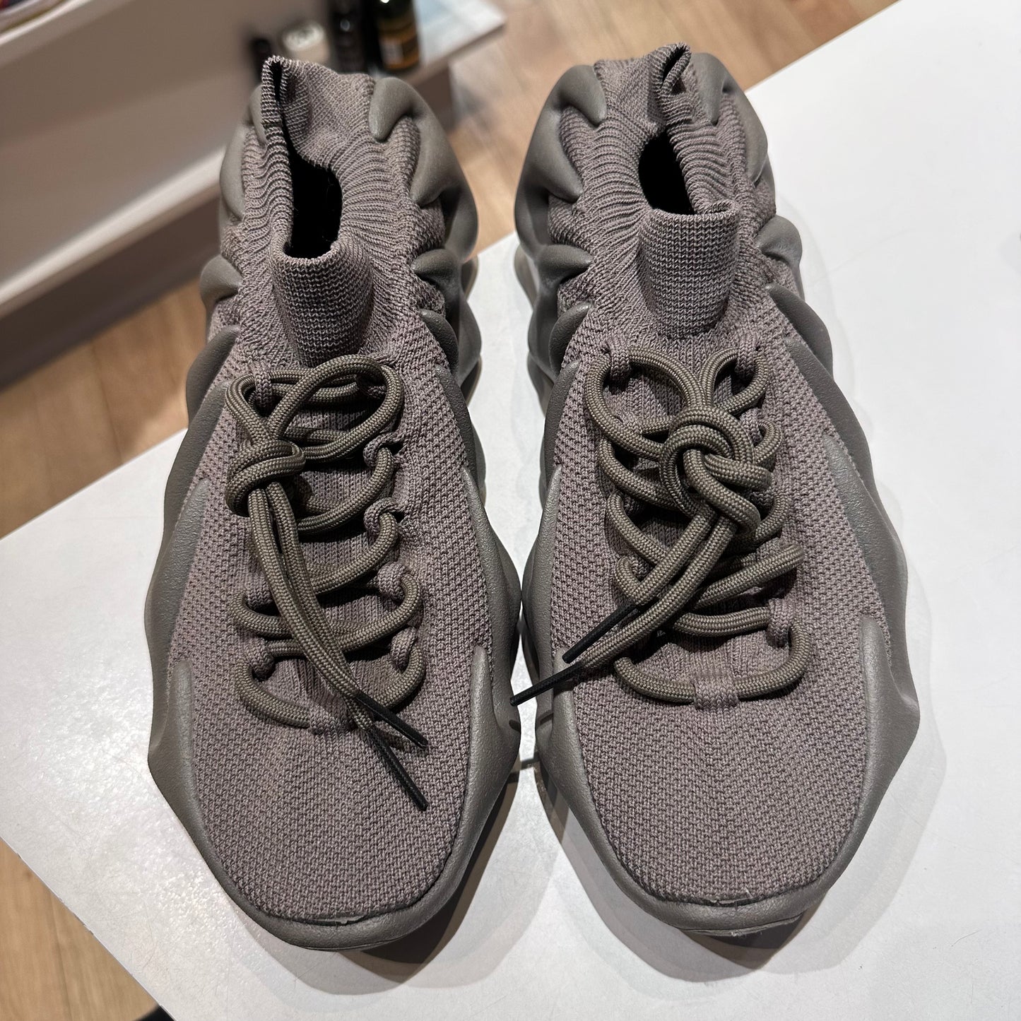 adidas Yeezy 450 Cinder Pre-owned US 10