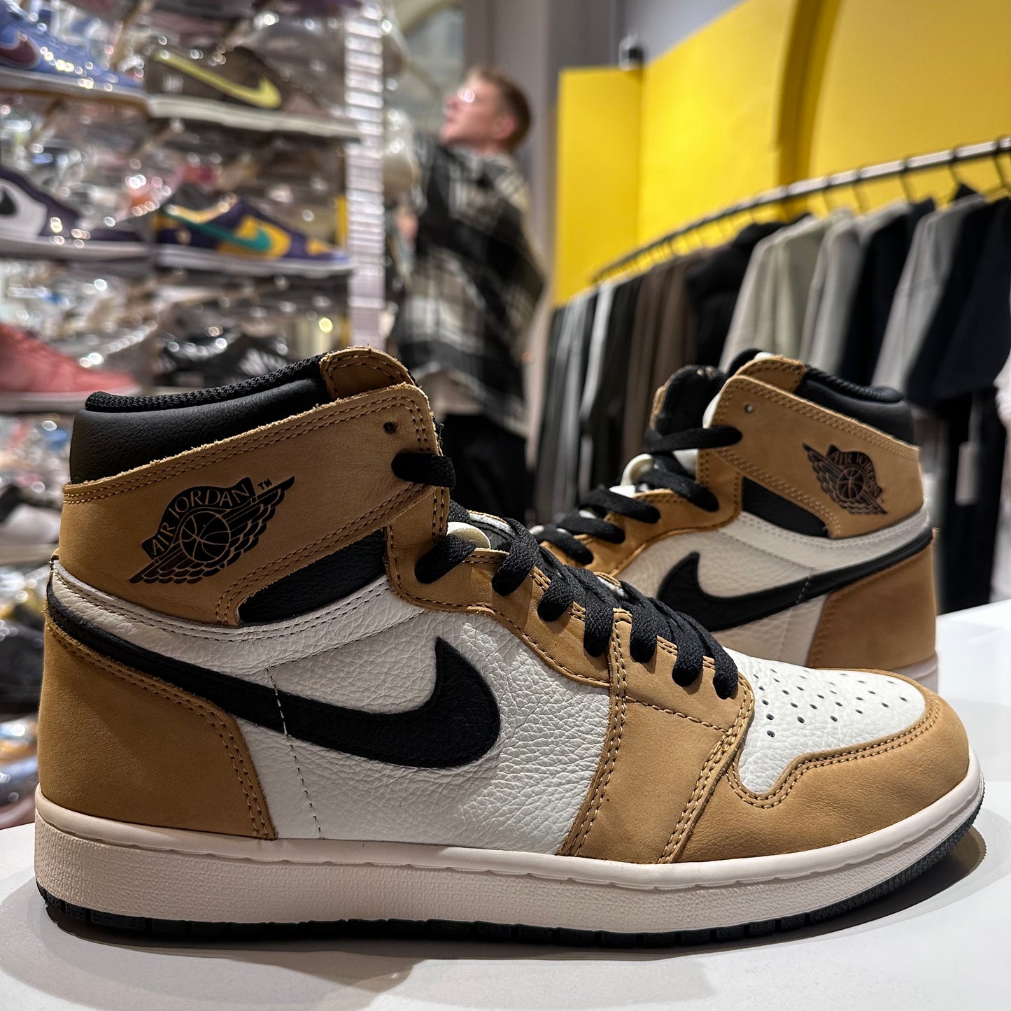 Jordan 1 Retro High Rookie of the Year Pre-Owned