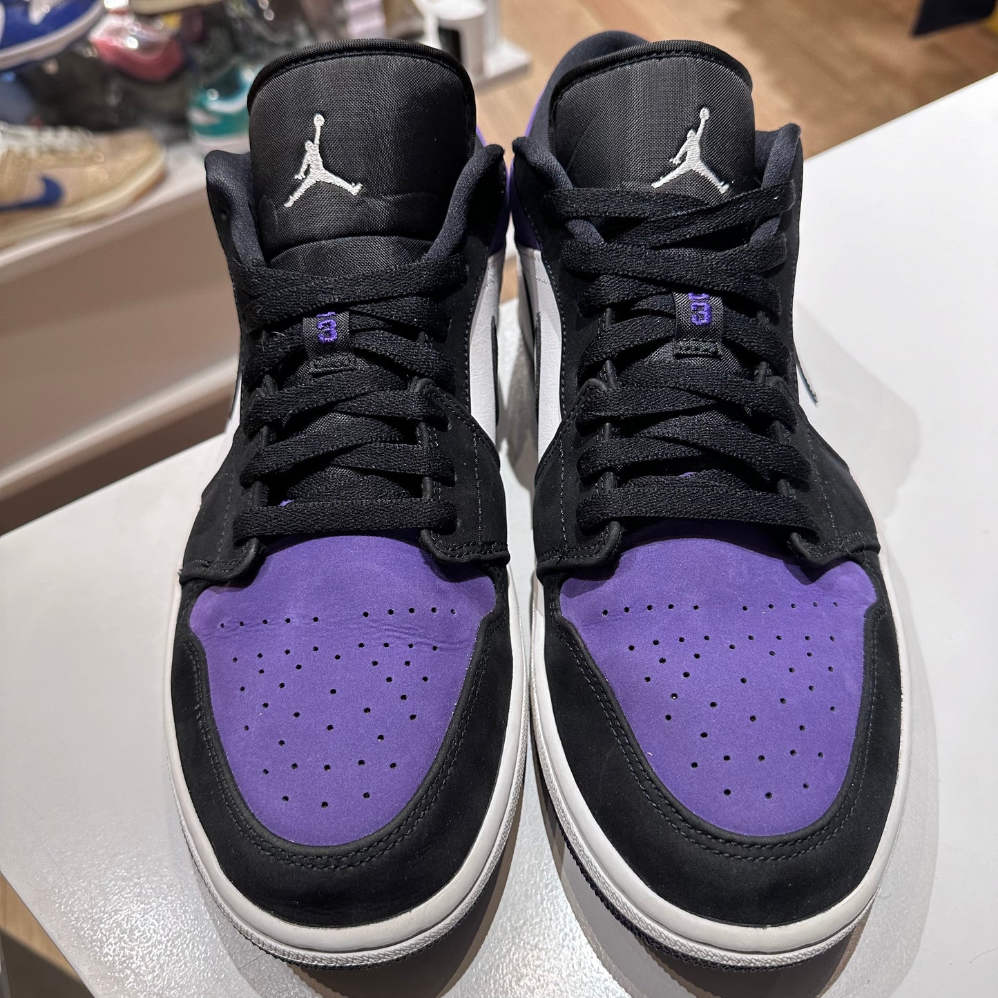 Jordan 1 Low Court Purple Pre-owned 11.5