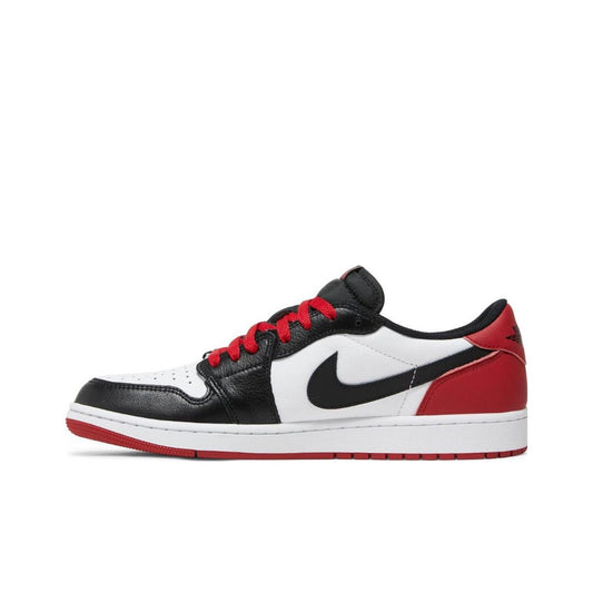 Jordan 1 Retro Low OG Black Toe (2023)