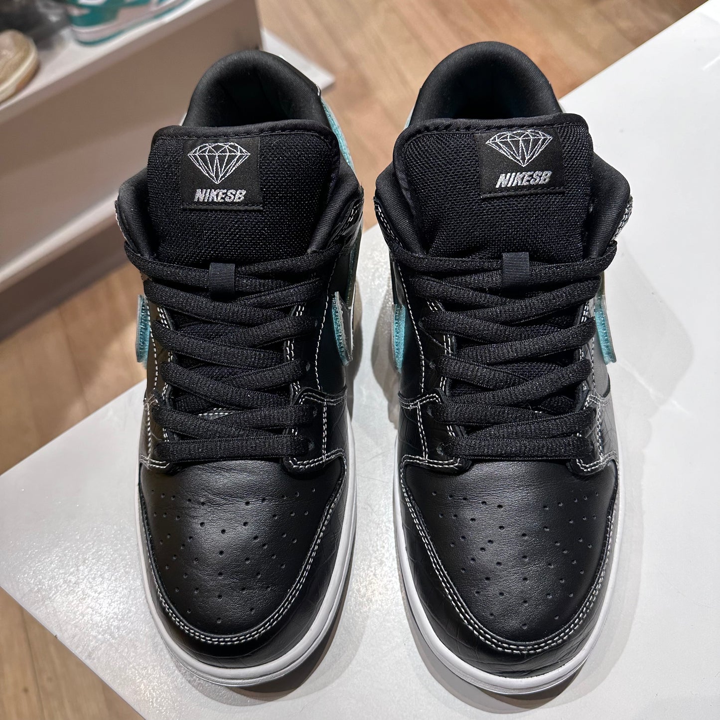 Nike SB Dunk Low Diamond Supply Co. Black Diamond Pre-owned