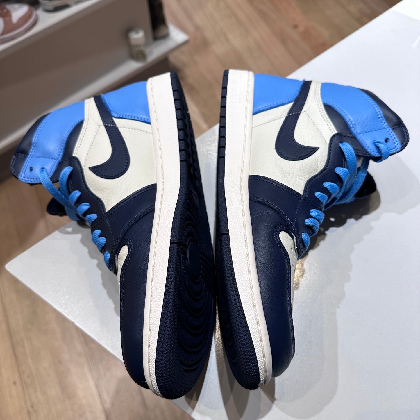 Jordan 1 Retro High Obsidian Pre-Owned