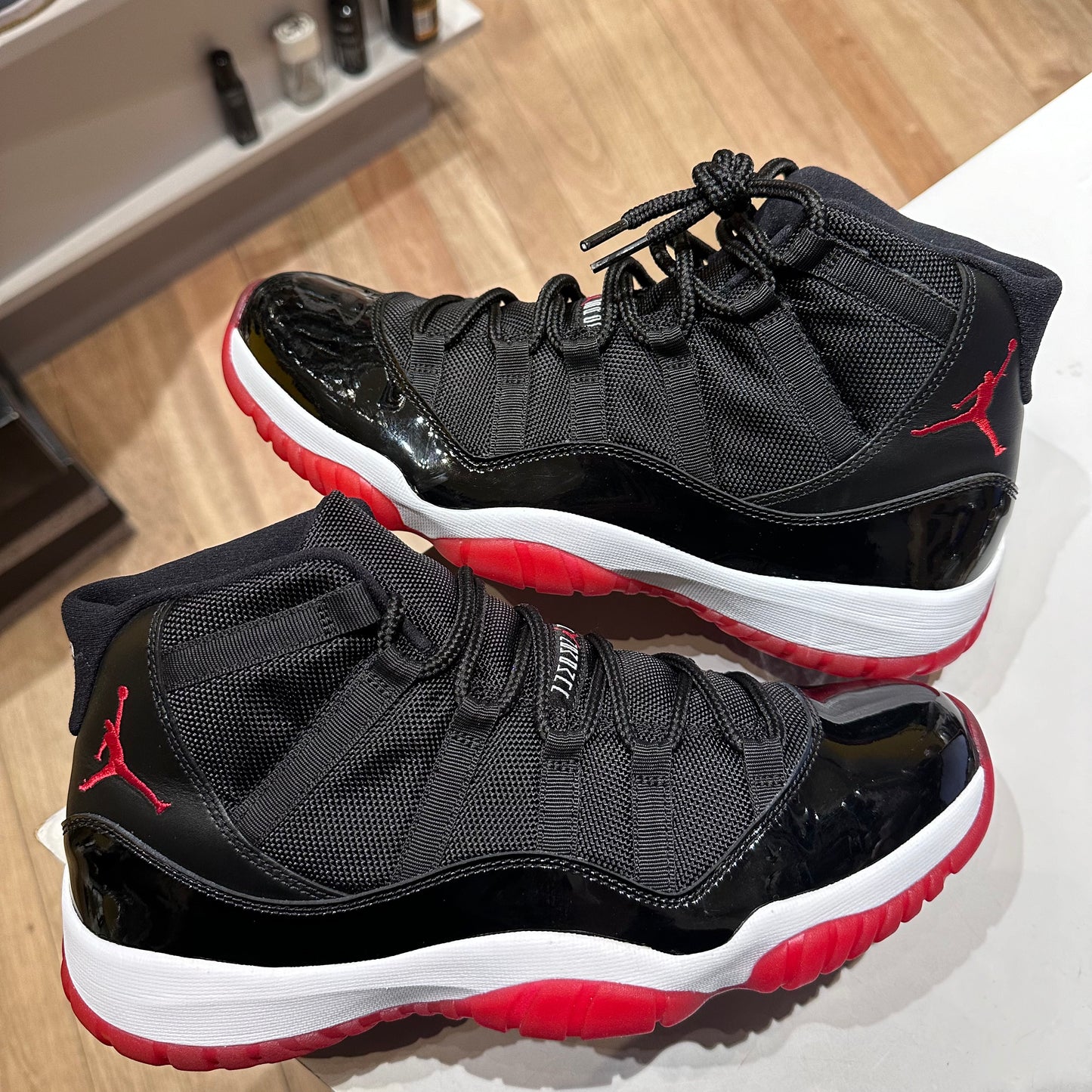 Jordan 11 Retro Playoffs (2012) Pre-owned US 11