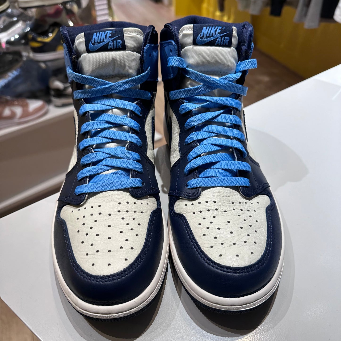 Jordan 1 Retro High Obsidian Pre-Owned