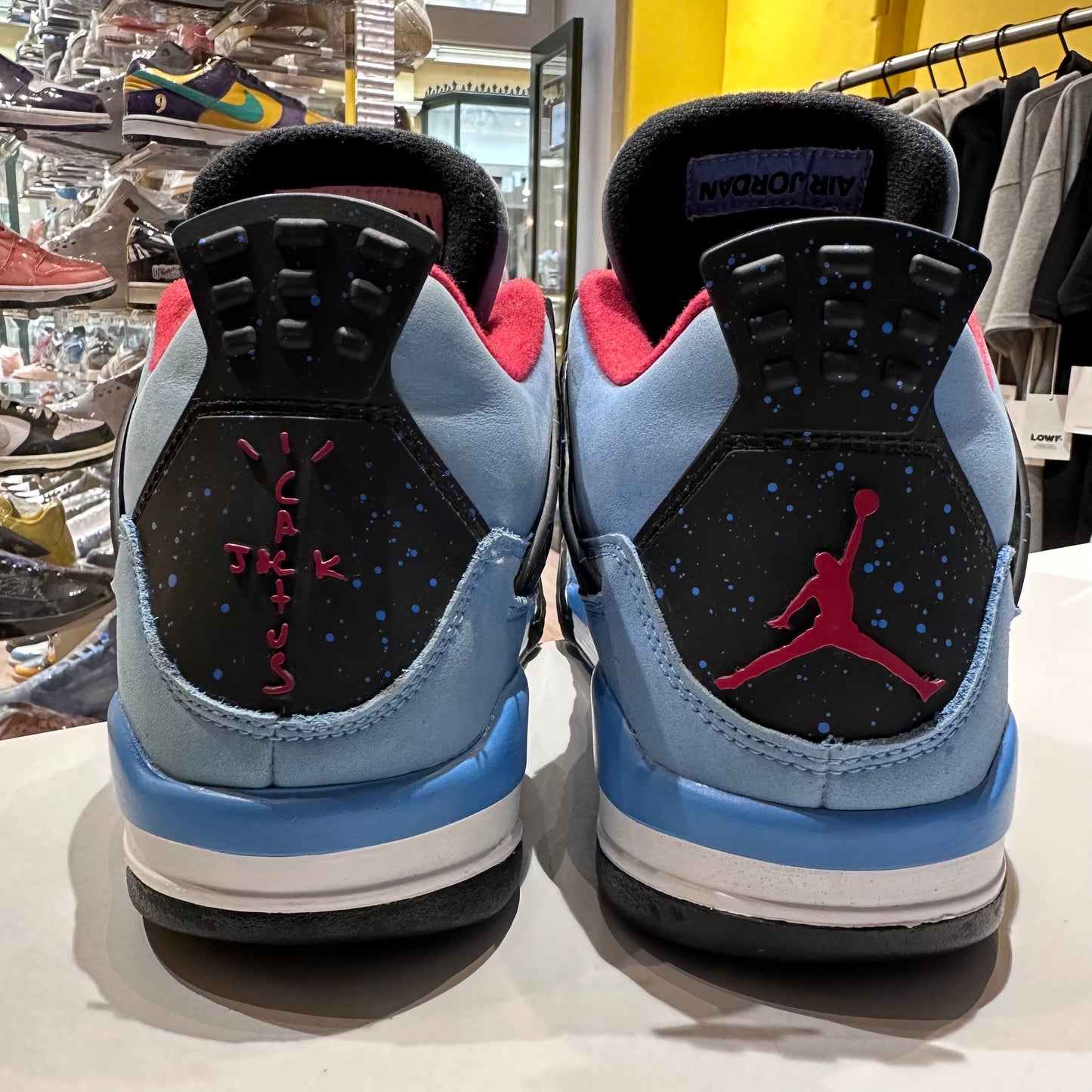 Jordan 4 Retro Travis Scott Cactus Jack Pre-Owned