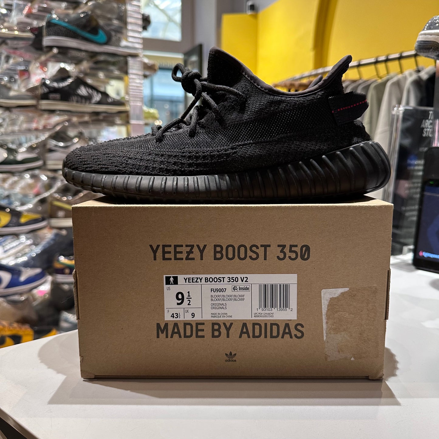 adidas Yeezy Boost 350 V2 Black Reflective Pre-owned