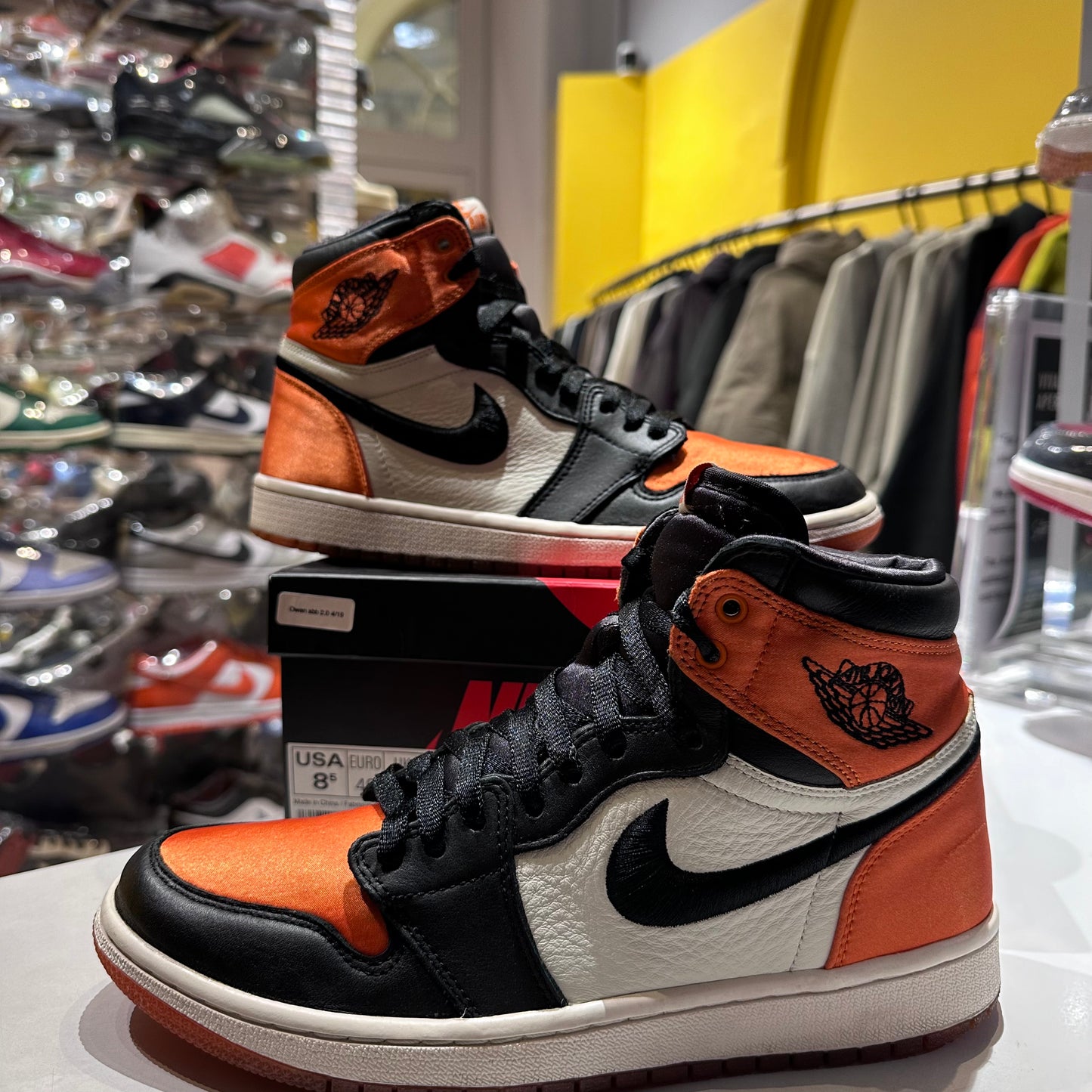 Jordan 1 Retro High OG Satin Shattered Backboard (Women's) Pre-owned WUS 8.5