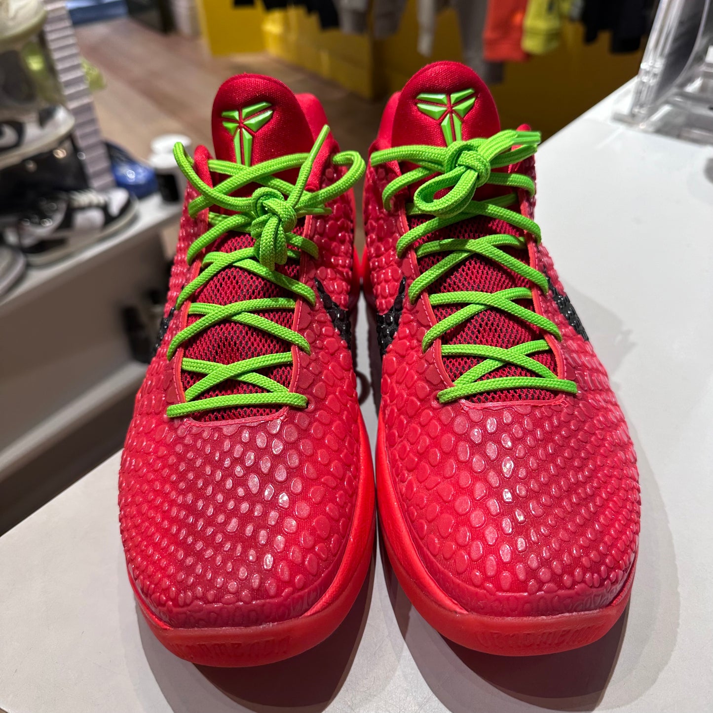 Nike Kobe 6 Protro Reverse Grinch Pre-owned US 10.5