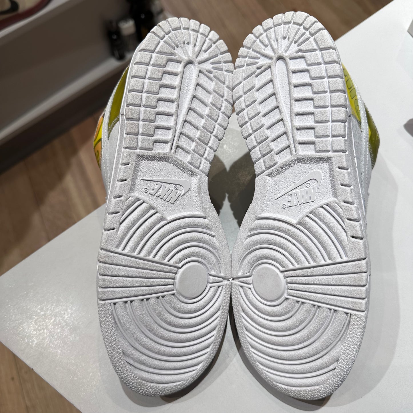 Nike SB Dunk Low De La Soul (2005) Pre-owned â The Archive Store