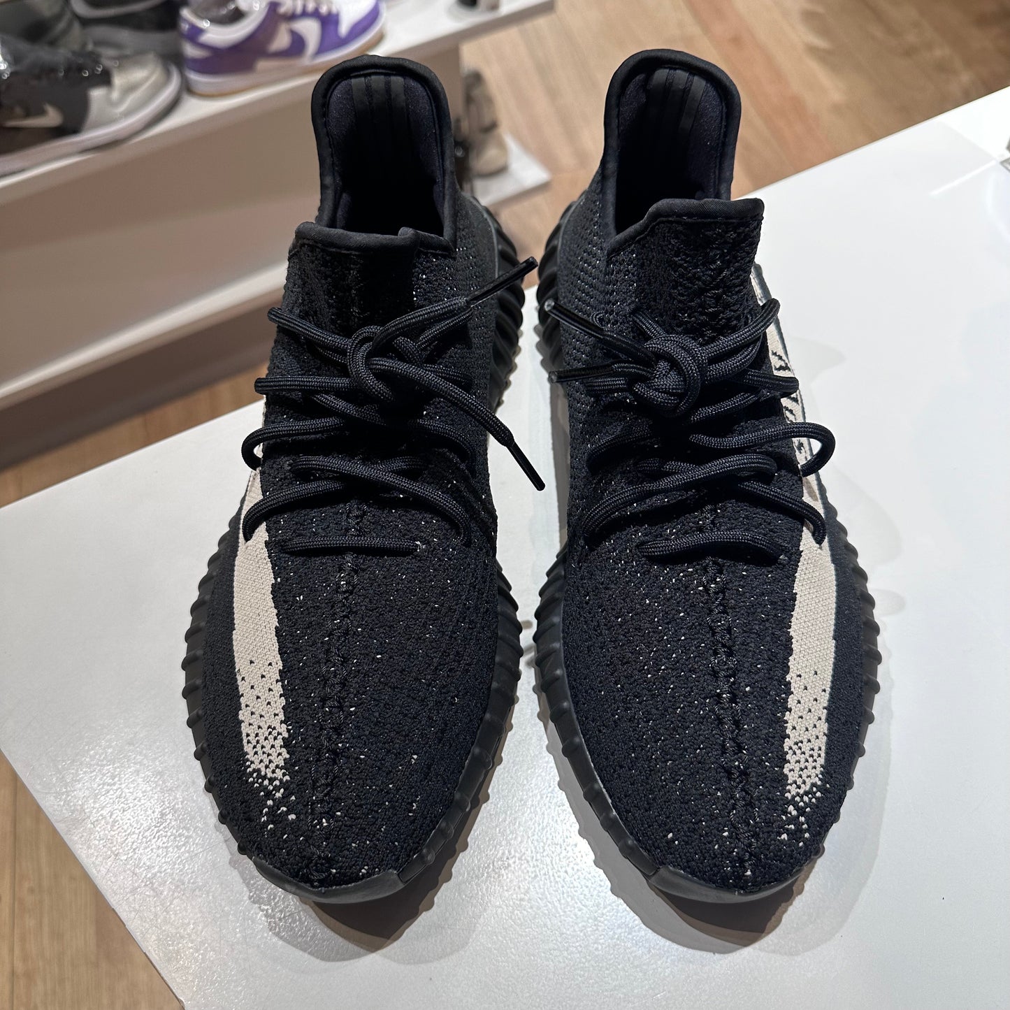 adidas Yeezy Boost 350 V2 Core Black White (2016/2022) Pre-owned US12.5