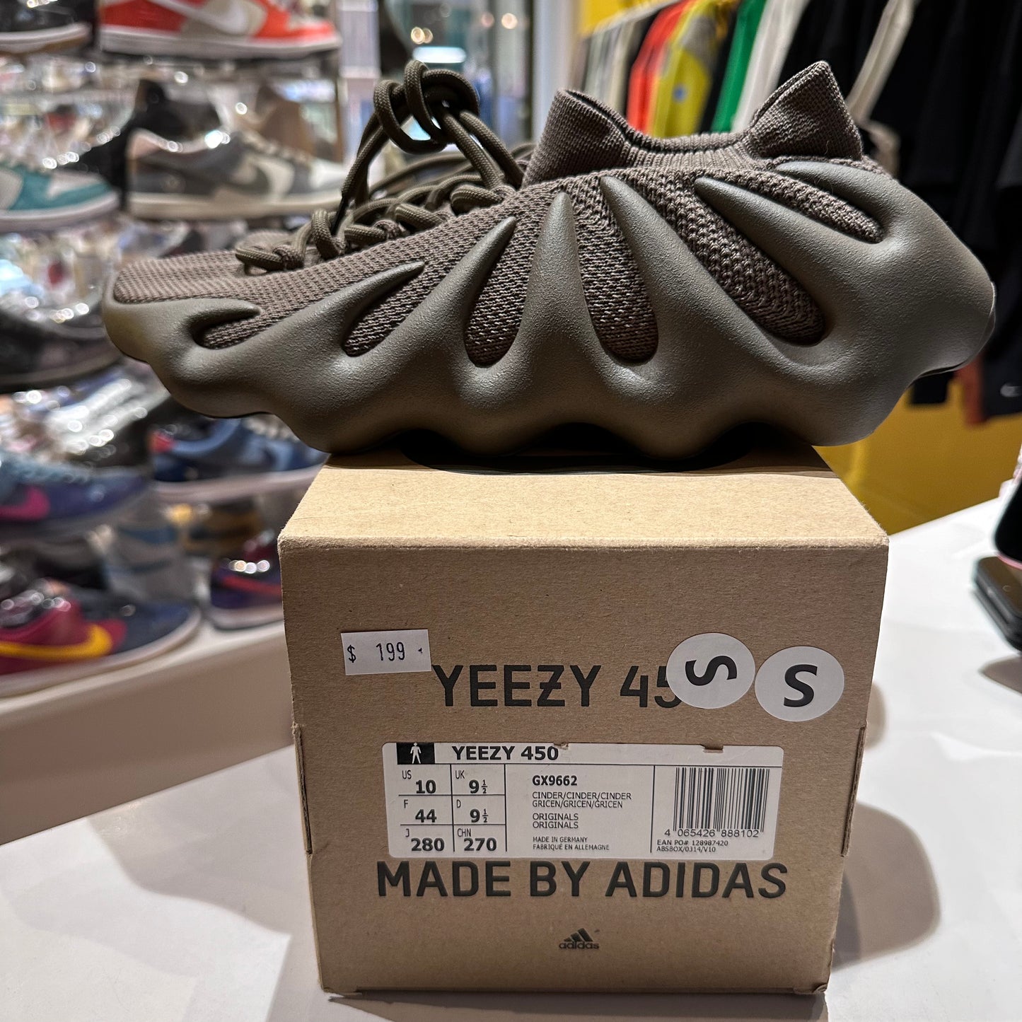 adidas Yeezy 450 Cinder Pre-owned US 10