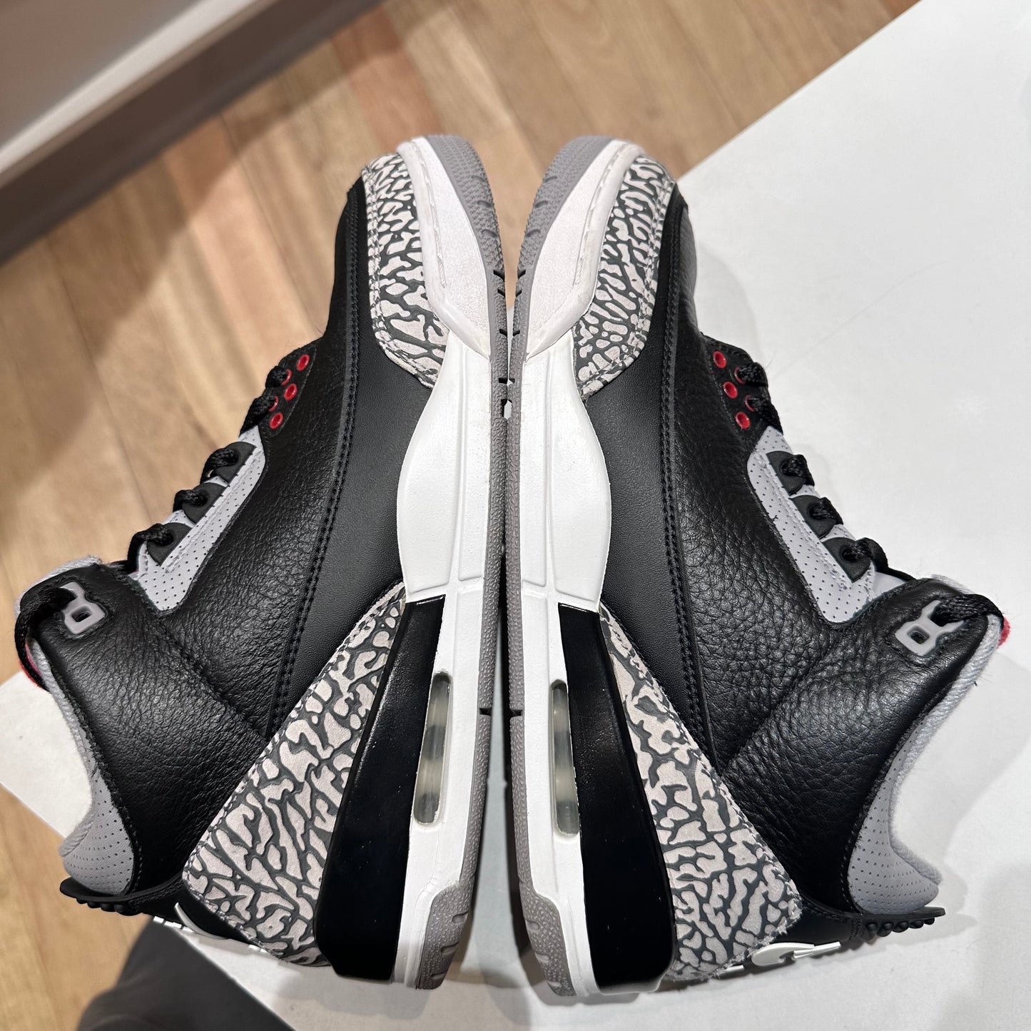 Jordan 3 Retro Black Cement (2018) Pre-owned US 8