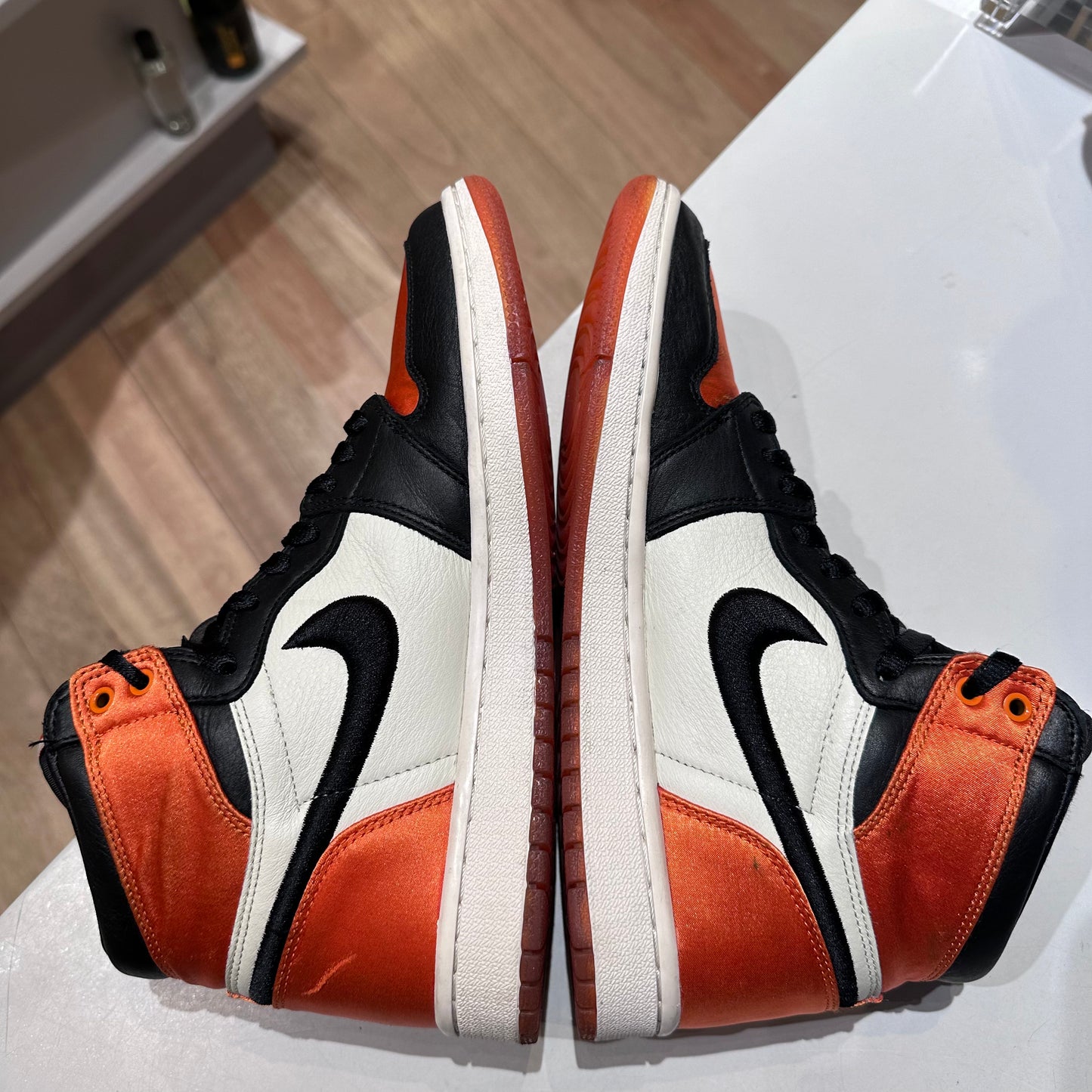 Jordan 1 Retro High OG Satin Shattered Backboard (Women's) Pre-owned WUS 8.5