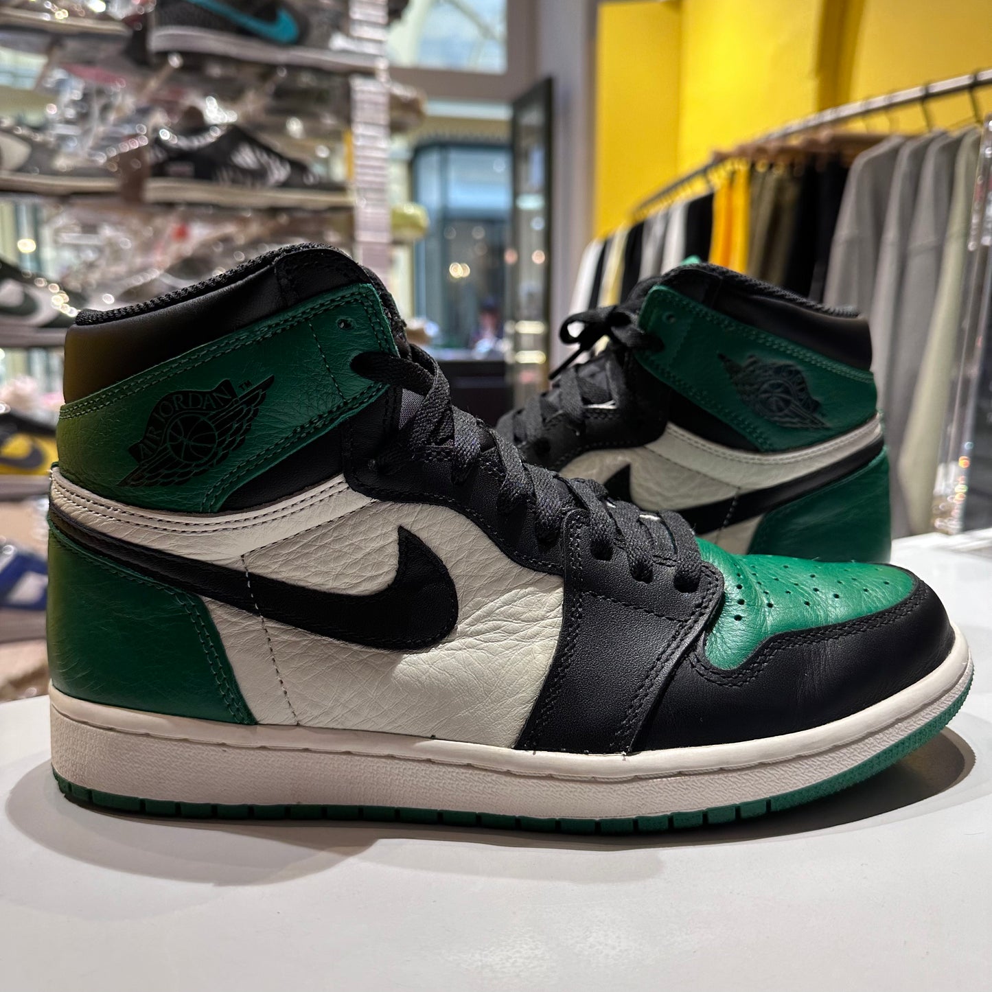 Jordan 1 Retro High Pine Green （2018）Pre-owned