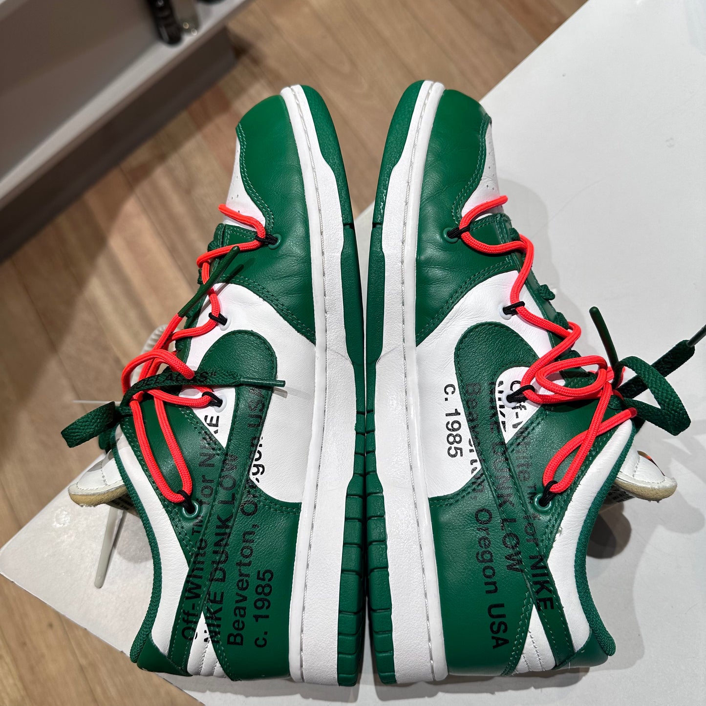 Nike Dunk Low Off-White Pine Green Pre-owned US 10