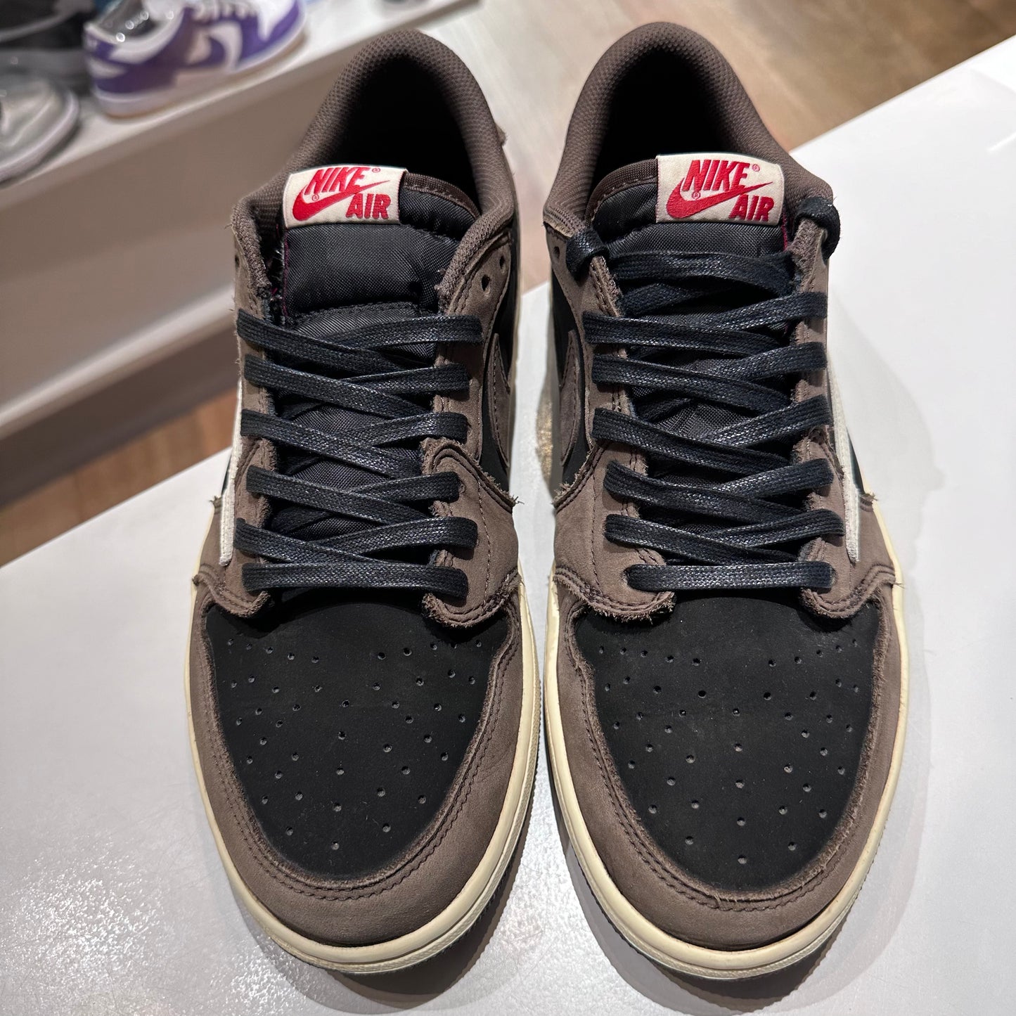 Jordan 1 Retro Low OG SP Travis Scott Mocha Pre-owned