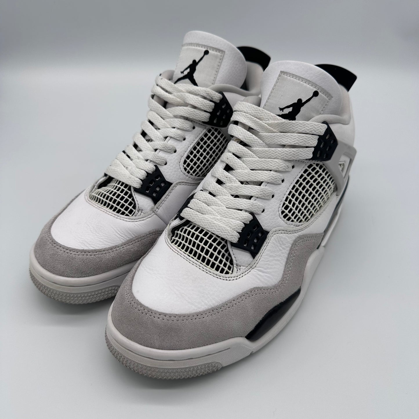 Jordan 4 Retro Military Black Pre-owned US10