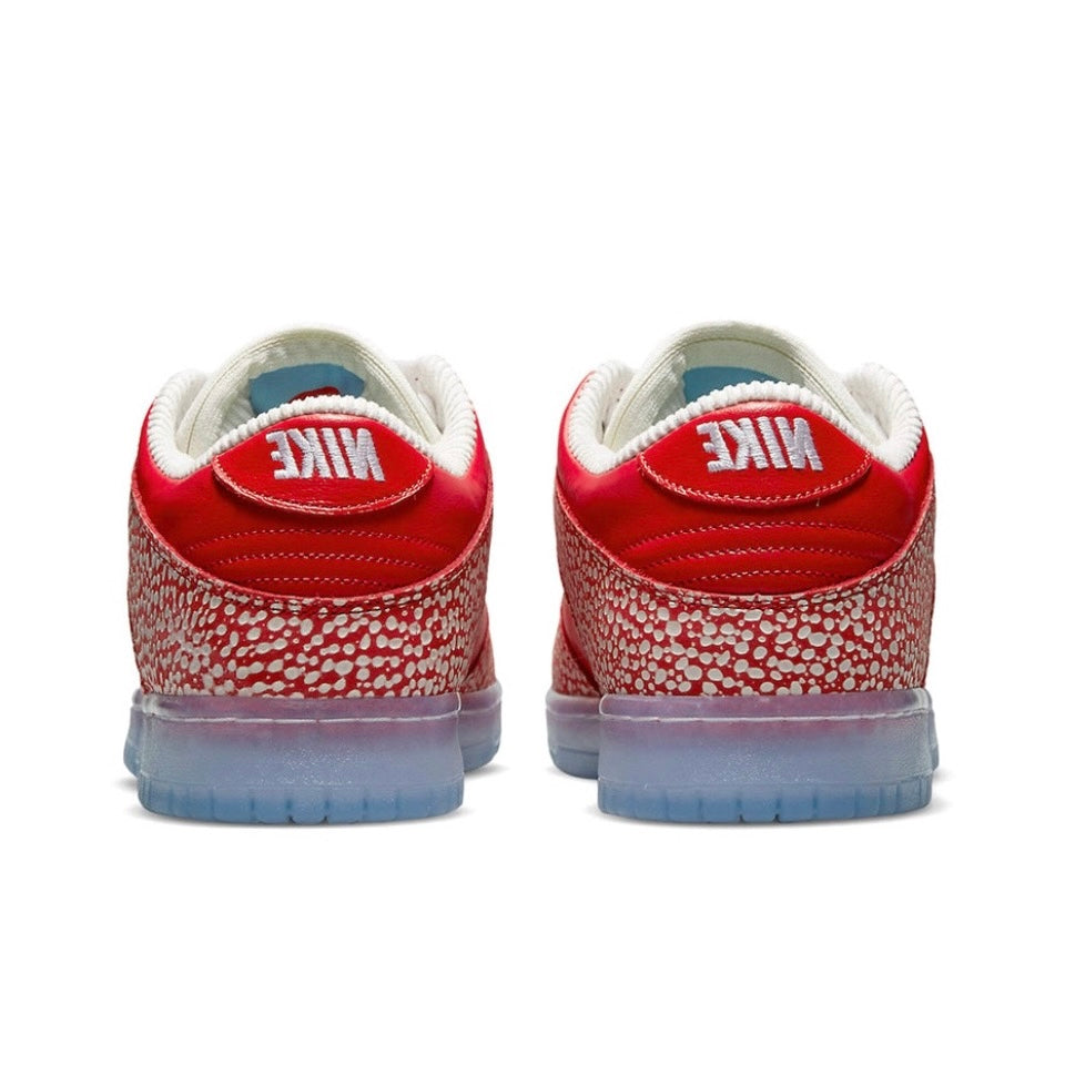 Nike SB Dunk Low Stingwater Magic Mushroom