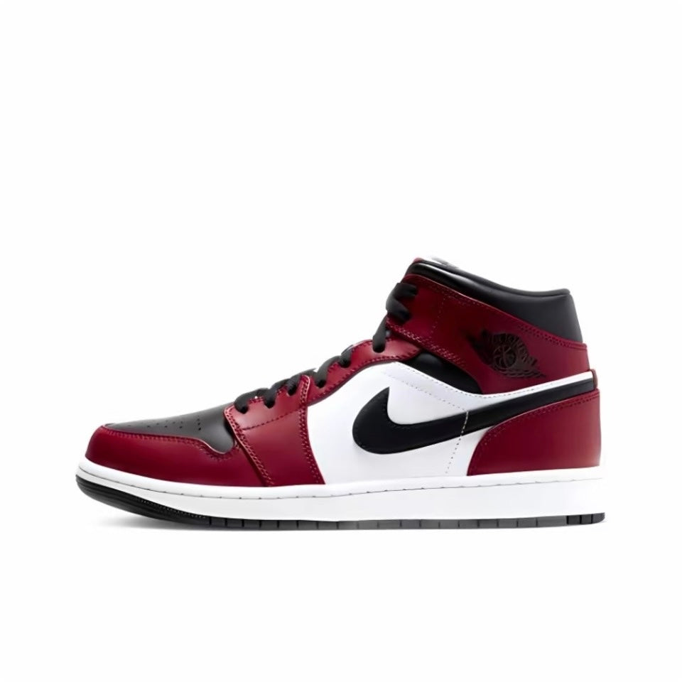 Jordan 1 Mid Chicago Toe