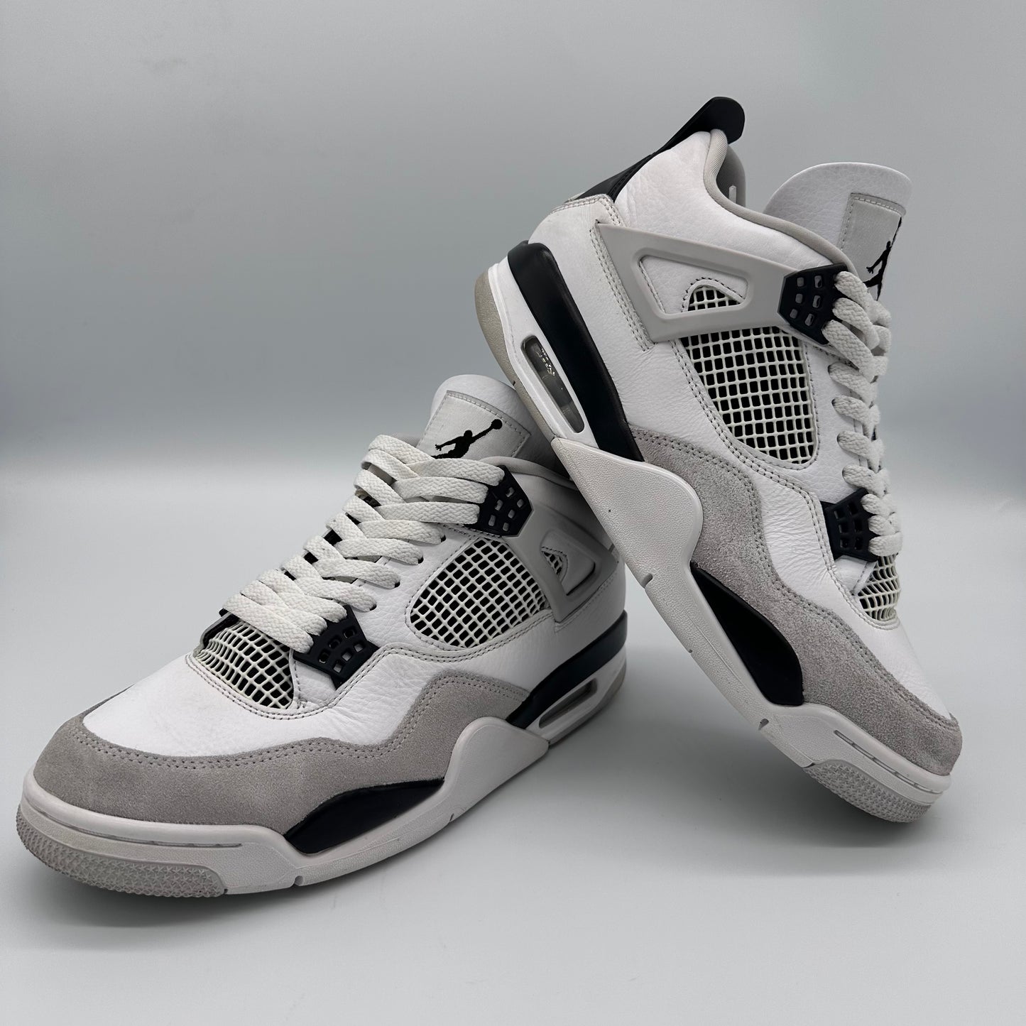 Jordan 4 Retro Military Black Pre-owned US10