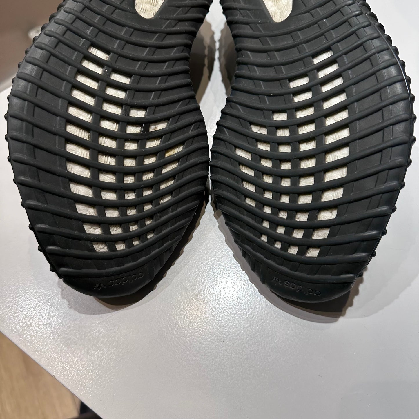 adidas Yeezy Boost 350 V2 Black Reflective Pre-owned