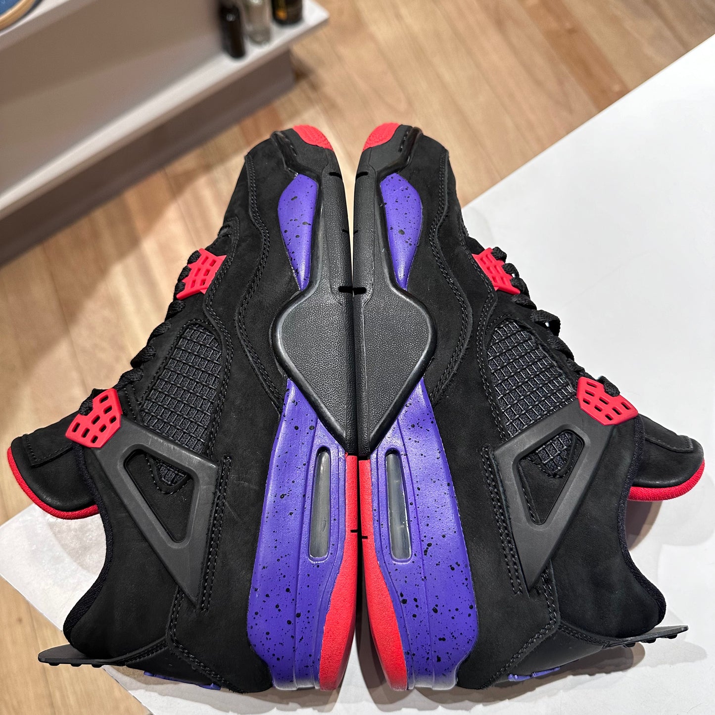 Jordan 4 Retro Raptors (2018) Pre-owned US 9.5