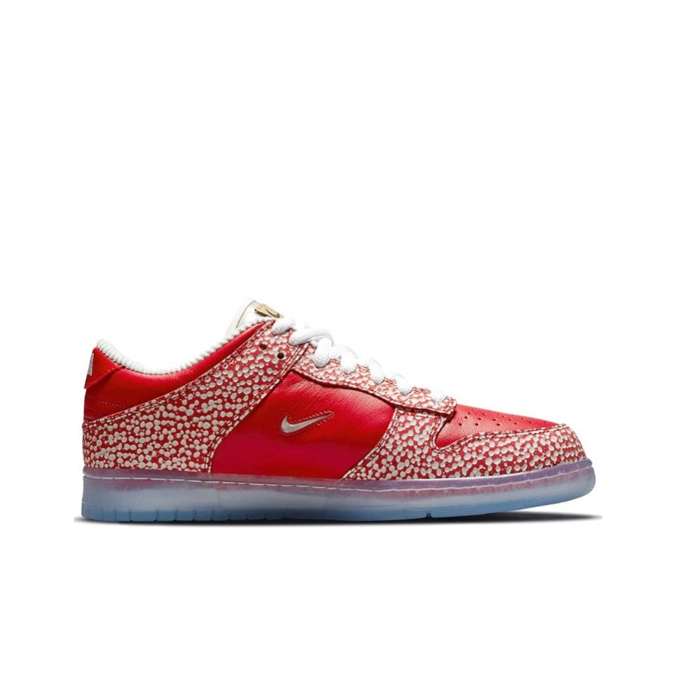 Nike SB Dunk Low Stingwater Magic Mushroom