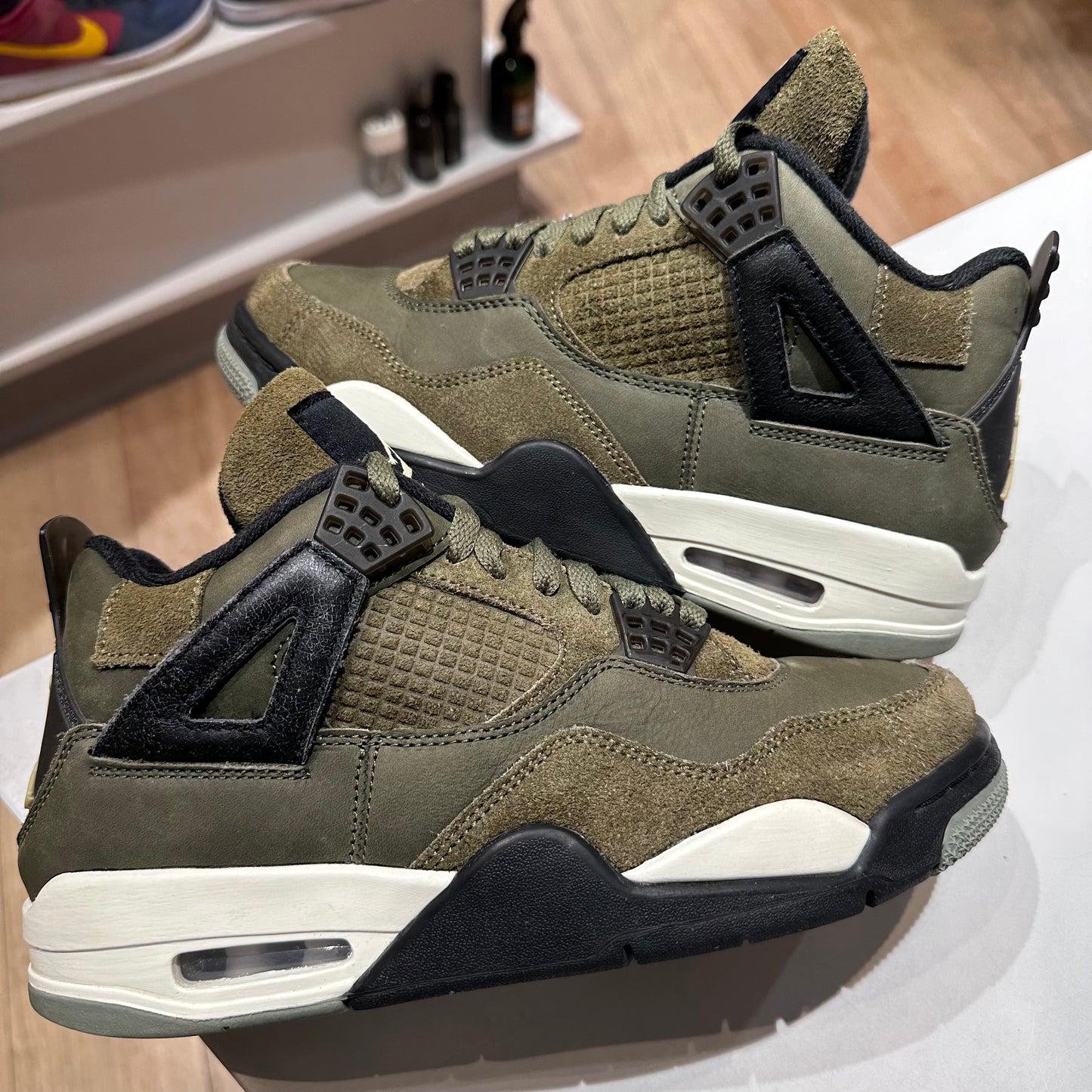 Jordan 4 Retro SE Craft Medium Olive Pre-owned US 7