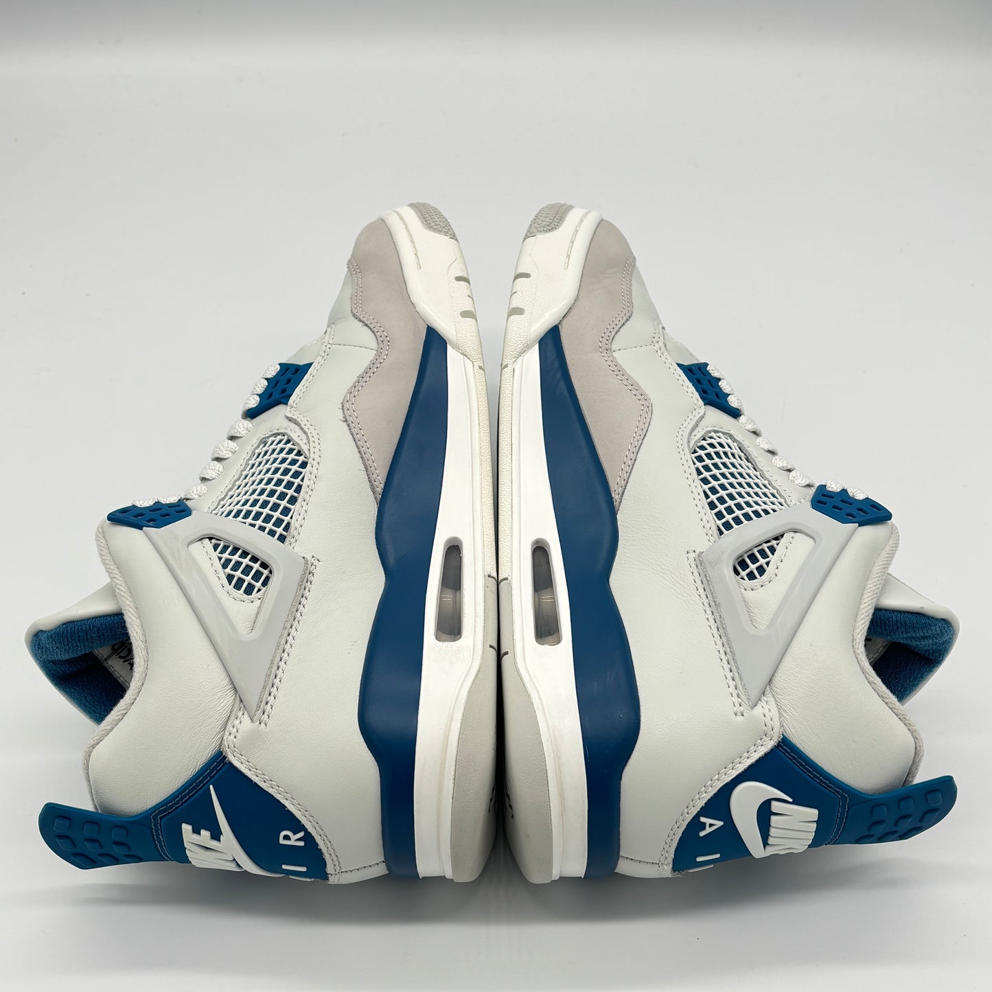 Jordan 4 Retro Military Blue Pre-owned US9