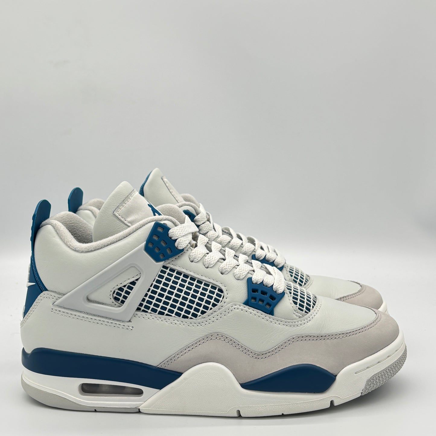 Jordan 4 Retro Military Blue Pre-owned US9