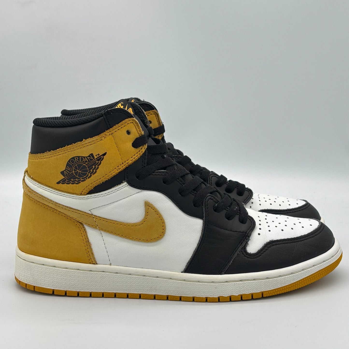 Jordan 1 Retro High Yellow Ochre Pre-owned US 10.5