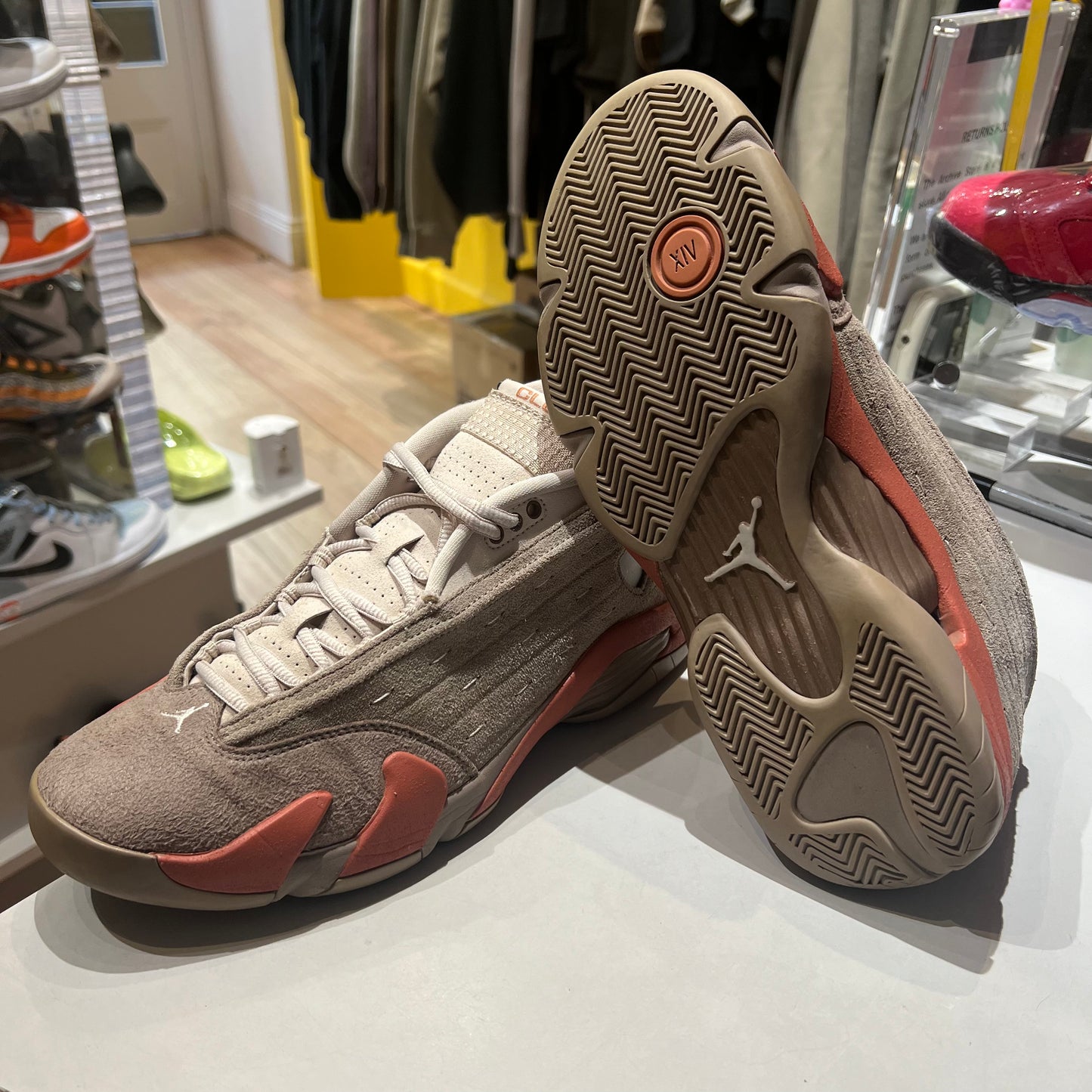 Jordan 14 Retro Low CLOT Terra Blush Pre-owned US 10