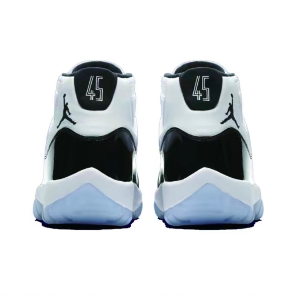 Jordan 11 Retro Concord (2018)