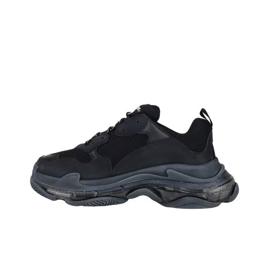 Balenciaga Triple S Clear Sole Black Pre-Owned EUR45