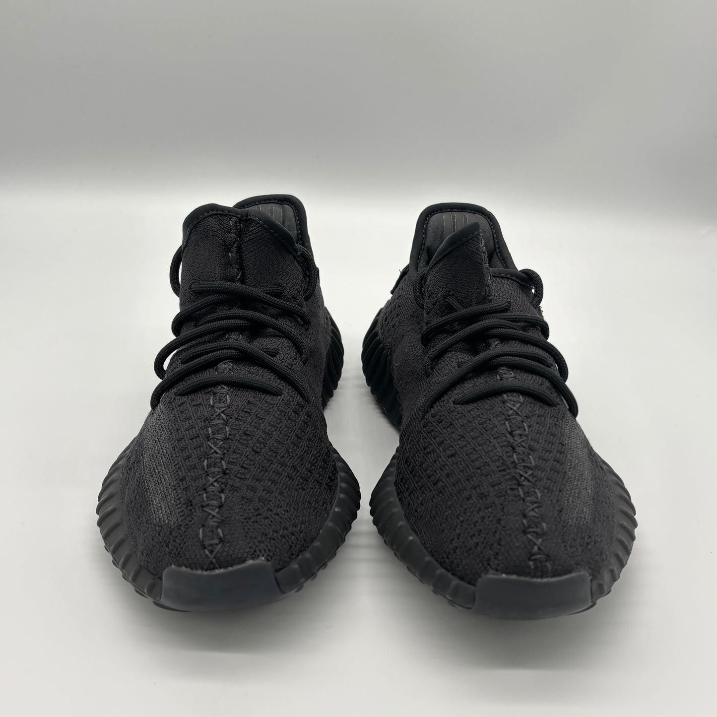 Adidas Yeezy Boost 350 V2 Onyx US9 Pre-owned