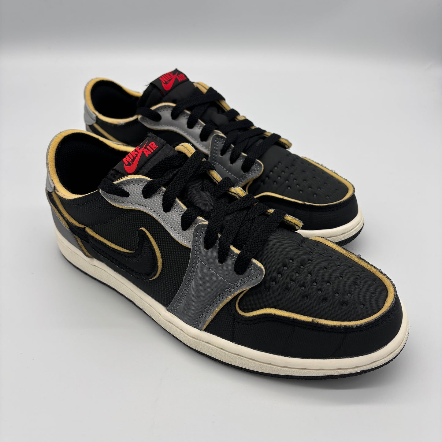 Jordan 1 Low OG EX Black Smoke Grey US9 Pre-owned