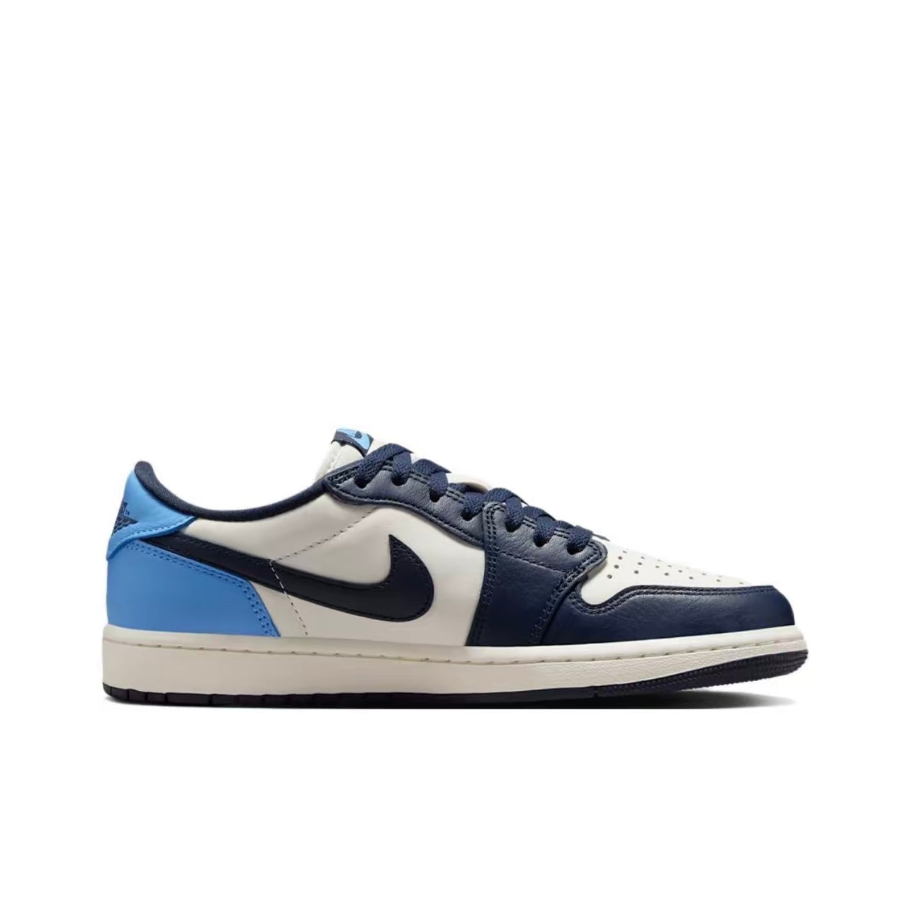 Jordan 1 Low OG Obsidian UNC