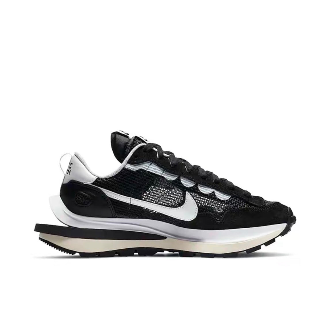 Sacai x Nike Vaporwaffle Black White (2020)