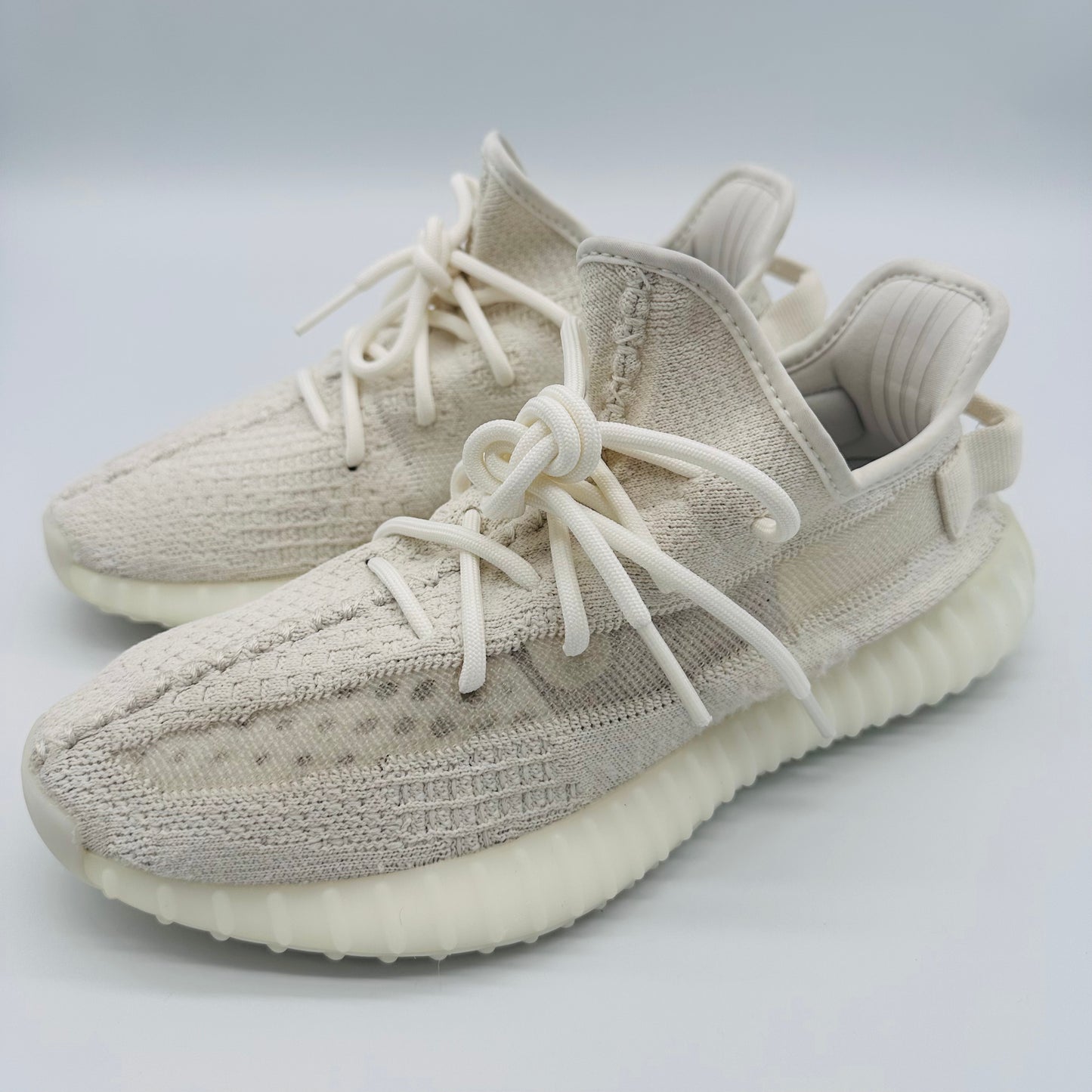 adidas Yeezy Boost 350 V2  Bone Pre-owned US9