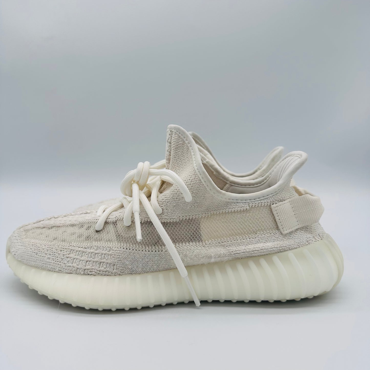 adidas Yeezy Boost 350 V2  Bone Pre-owned US9