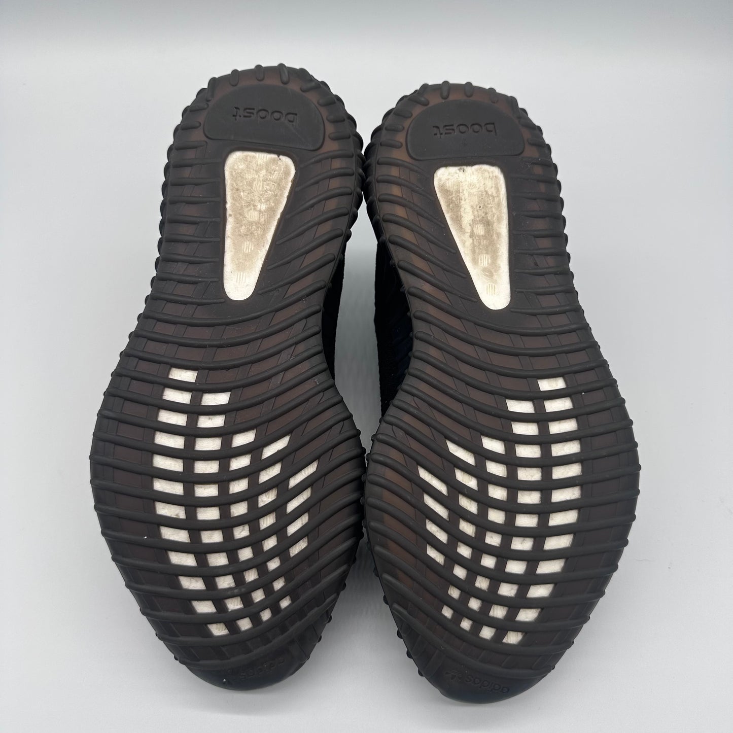 adidas Yeezy Boost 350 V2 Core Black Copper pre-owned US10.5