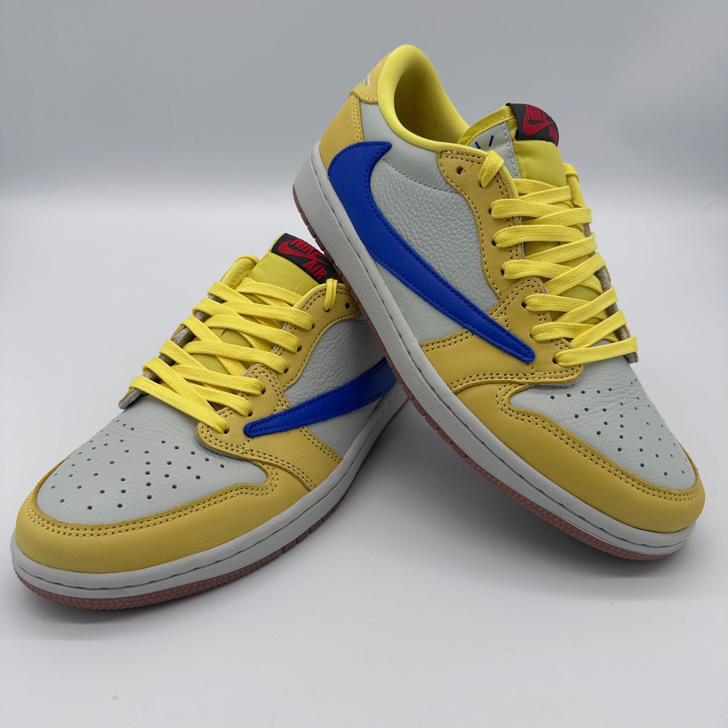 Jordan 1 Retro Low OG SP Travis Scott Canary pre-owned US8.5/WUS10