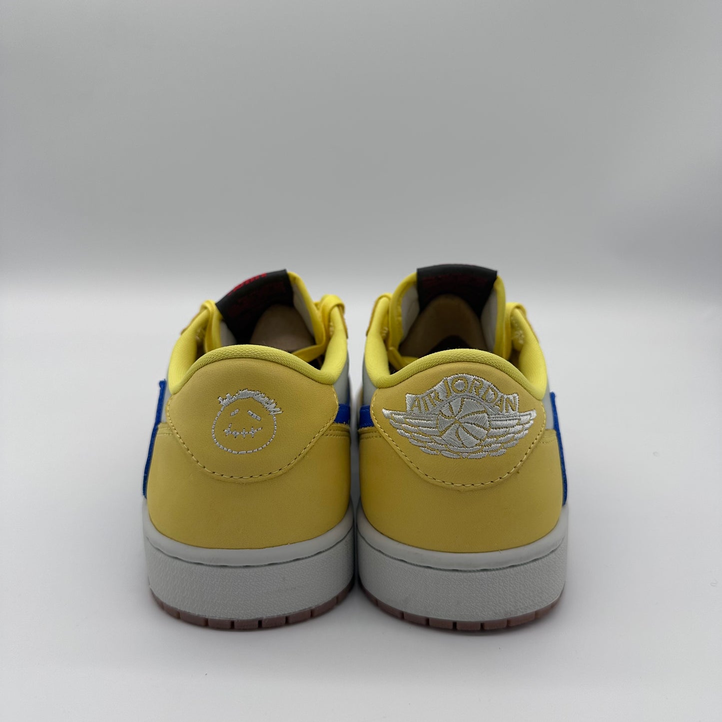 Jordan 1 Retro Low OG SP Travis Scott Canary pre-owned US8.5/WUS10